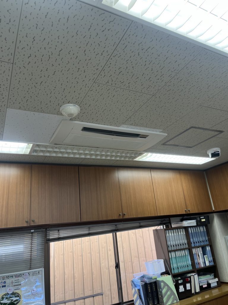 業務用エアコン施工